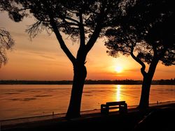 Sonnenuntergang an der Promenade